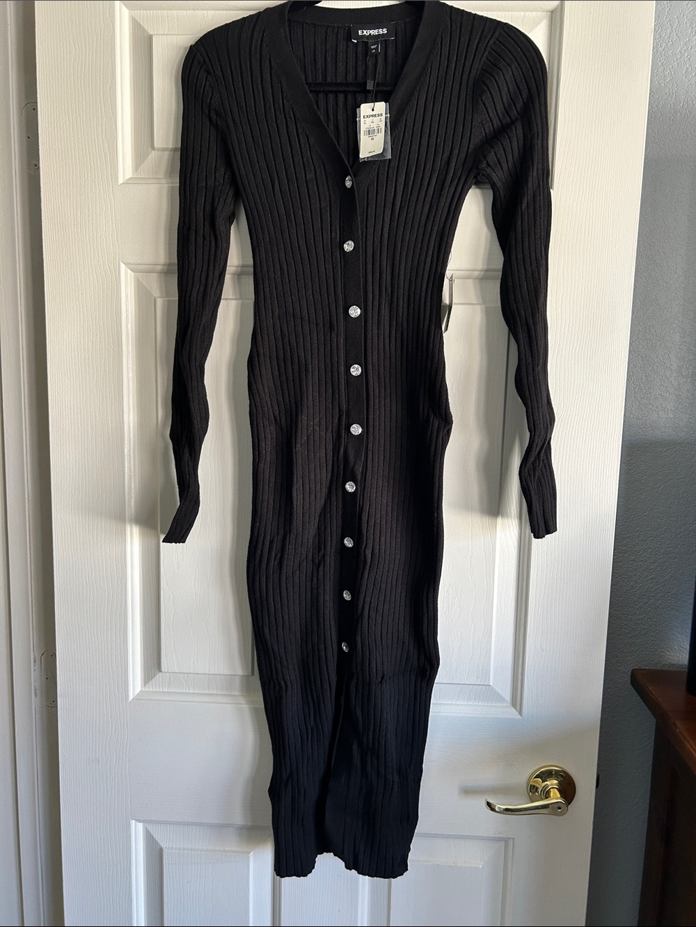 Express Black Ribbed Button-Front Long Sleeve Midi Dress